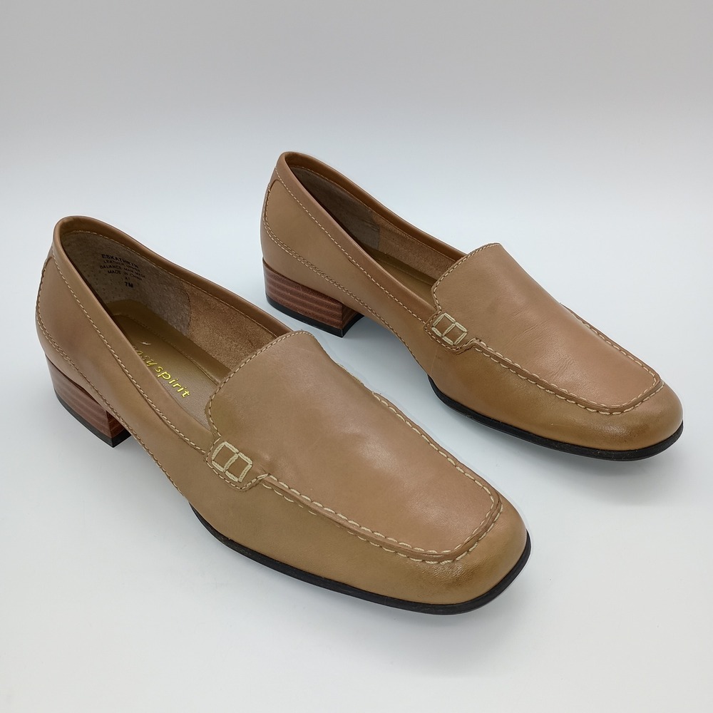 Easy Spirit Kathryn Tan Leather Square Toe Loafers Low Block Heel Shoes 7M